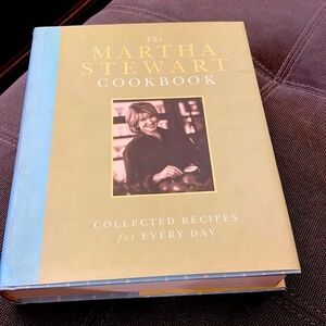 💜The Martha Stewart Cookbook - collected recipes for every day